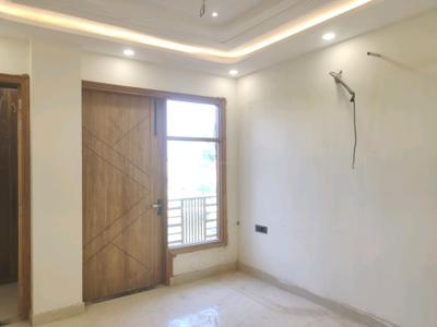 Bedroom Image of 1350 Sq.ft 3 BHK Builder Floor for sale in BPTP District, Sector 81 Faridabad for Rs. 16000000