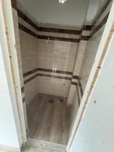Bathroom Image of 835 Sq.ft 2 BHK Apartment / Flat for sale in Tollygunge Kolkata for Rs. 3600000
