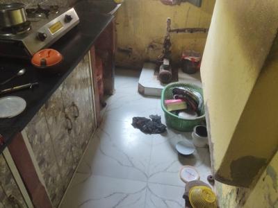 Kitchen Image of 1000 Sq.ft 3 BHK Independent House for sale in Panchpota Kolkata for Rs. 2900000