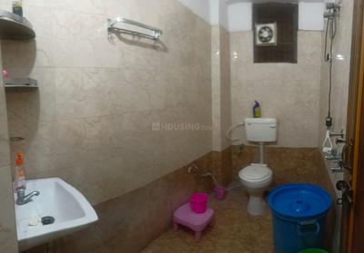Bathroom Image of 730 Sq.ft 2 BHK Apartment / Flat for sale in Krishna Nagar Lucknow for Rs. 4000000