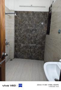 Bathroom Image of 2550 Sq.ft 9 BHK Duplex for sale in Sector 72 Noida for Rs. 82500000
