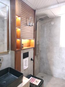 Common Bathroom Image of 1830 Sq.ft 4 BHK Apartment / Flat for sale in Emerald Heights, Sector 88 Faridabad for Rs. 16800000