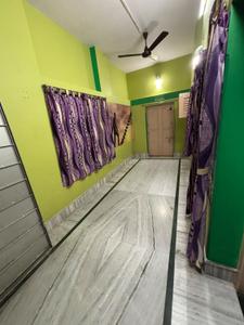 Bedroom Image of 1000 Sq.ft 2 BHK Builder Floor for rent in Airport Gate no. 1 Kolkata for Rs. 12000