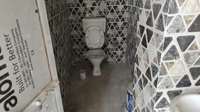 Bathroom Image of 1000 Sq.ft 2 BHK Apartment / Flat for sale in Danapur Patna for Rs. 6500000