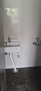 Bathroom Image of 942 Sq.ft 2 BHK Apartment / Flat for sale in Periyar Nagar Chennai for Rs. 10065000