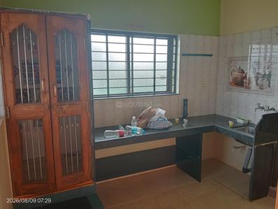 Kitchen Image of 1000 Sq.ft 3 BHK Duplex for rent in Mutaga Belagavi for Rs. 15000