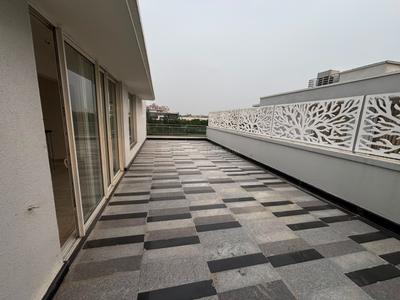 Balcony Image of 6168 Sq.ft 4.5 BHK Villa for sale in Godrej Golf Links Villas, Jaypee Greens Greater Noida for Rs. 140000000