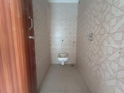 Bathroom Image of 755 Sq.ft 1 BHK Apartment / Flat for sale in S K Residency, Ulwe Navi Mumbai for Rs. 6200000