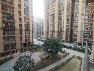 Balcony Image of 1110 Sq.ft 3 BHK Apartment / Flat for rent in Aditya City Apartments Phase 2, Wave City Ghaziabad for Rs. 16000