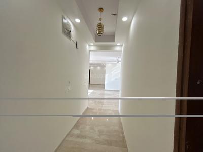 Living Room Image of 2460 Sq.ft 3 BHK Apartment / Flat for sale in ACE Parkway, Sector 150 Noida for Rs. 45000000