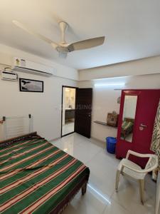 Bedroom Image of 1213 Sq.ft 2 BHK Apartment / Flat for rent in Casagrand Tudor, Chinna Nolambur Chennai for Rs. 50000