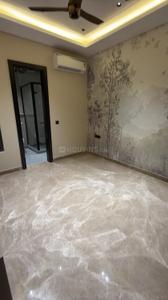Bedroom Image of 2450 Sq.ft 4 BHK Builder Floor for sale in Rajouri Garden New Delhi for Rs. 50000000