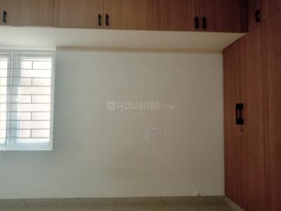 Bedroom Image of 1400 Sq.ft 3 BHK Builder Floor for rent in Arumbakkam Chennai for Rs. 47000