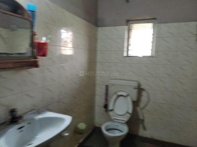 Bathroom Image of 1600 Sq.ft 3 BHK Apartment / Flat for sale in Lake Town Kolkata for Rs. 8900000