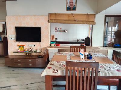 Hall Image of 1800 Sq.ft 3 BHK Apartment / Flat for rent in Navrangpura Ahmedabad for Rs. 50000
