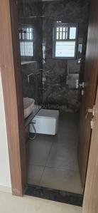 Bathroom Image of 1950 Sq.ft 3 BHK Apartment / Flat for rent in Shrivari Radhe Govind Niwas, Bajaj Nagar Nagpur for Rs. 50000
