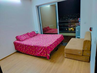 Bedroom Image of 635 Sq.ft 1 BHK Apartment / Flat for rent in Amanora Gold Towers, Hadapsar Pune for Rs. 32000