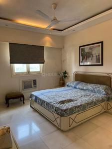 Bedroom Image of 1300 Sq.ft 2 BHK Apartment / Flat for sale in Cuffe Parade Mumbai for Rs. 95000000