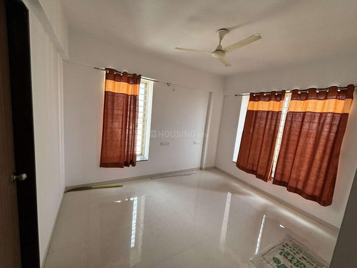 2 BHK Flat for rent in Mundhwa, Pune 900 Sqft Property ID