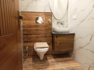 Image of 540 Sq.ft 2 BHK Builder Floor for sale in Shahdara, New Delhi for Rs. 7000000