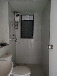 Common Bathroom Image of 990 Sq.ft 2 BHK Apartment / Flat for sale in DSS Mahavir Kalpavruksha, Kasarvadavali Thane for Rs. 9900000
