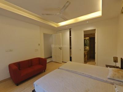 Bedroom Image of 1800 Sq.ft 3 BHK Builder Floor for sale in Sarva Priya Apartments, Hauz Khas New Delhi for Rs. 48000000