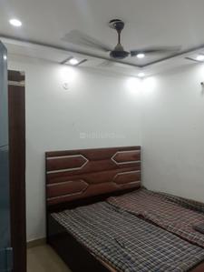 Bedroom Image of 650 Sq.ft 2 BHK Builder Floor for rent in Uttam Nagar New Delhi for Rs. 14506