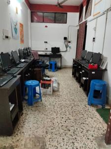 Kitchen Image of 1200 Sq.ft 3 BHK Apartment / Flat for rent in Nagerbazar Kolkata for Rs. 30000