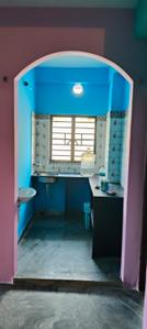 Kitchen Image of 850 Sq.ft 2 BHK Independent House for rent in South Dum Dum Kolkata for Rs. 15000
