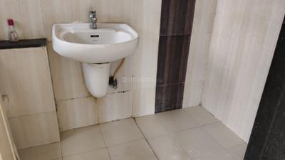 Image of 1050 Sq.ft 2 BHK Apartment / Flat for rent in Vista Luxuria, Hadapsar, Pune for Rs. 22000