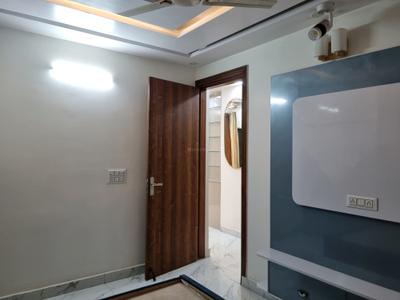 Bedroom Image of 810 Sq.ft 3 BHK Apartment / Flat for sale in Dwarka Mor New Delhi for Rs. 5500000