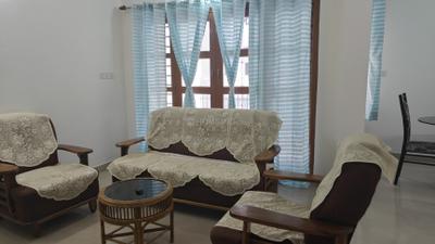 Living Room Image of 1500 Sq.ft 3 BHK Apartment / Flat for rent in Athani Aluva for Rs. 28000