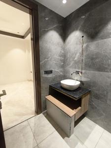 Bathroom Image of 1800 Sq.ft 3 BHK Builder Floor for sale in Sector 57 Gurgaon for Rs. 24000000
