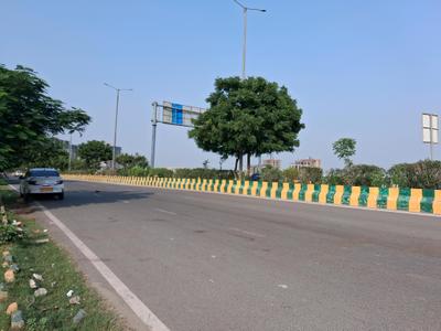 Image of 1000 Sq.ft Residential Plot / Land for sale in Sector 79, Noida for Rs. 15000000