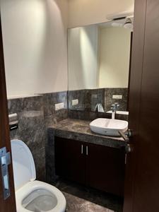 Bathroom Image of 2500 Sq.ft 4 BHK Builder Floor for sale in New Friends Colony New Delhi for Rs. 70000090