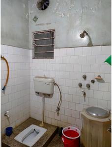 Bathroom Image of 820 Sq.ft 2 BHK Apartment / Flat for sale in Asansol Court Area Asansol for Rs. 2200000