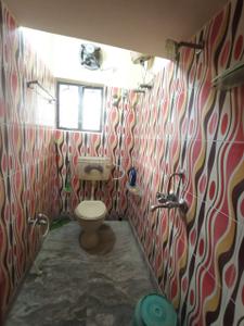 Bathroom Image of 900 Sq.ft 2 BHK Apartment / Flat for sale in Kalikapur, EM Bypass Kolkata for Rs. 4400000