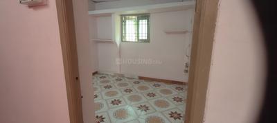 Living Room Image of 600 Sq.ft 1 BHK Apartment / Flat for rent in Kilpauk Chennai for Rs. 10500