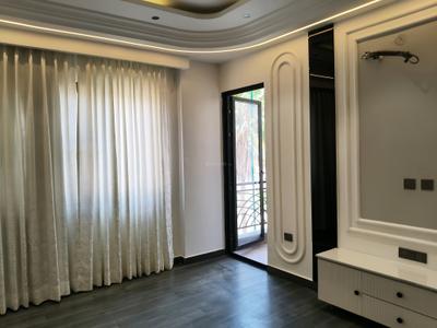 Bedroom Image of 2100 Sq.ft 3 BHK Apartment / Flat for sale in Central Park Aqua Front Towers, Sector 33 Sohna for Rs. 25000000