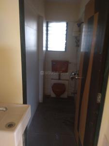 Common Bathroom Image of 750 Sq.ft 2 BHK Builder Floor for sale in Dahisar West Mumbai for Rs. 11000000