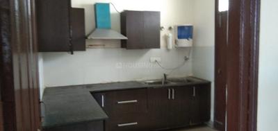 Kitchen Image of 1500 Sq.ft 3 BHK Apartment / Flat for rent in Maya Garden Phase 3, Bishanpura Zirakpur for Rs. 19000