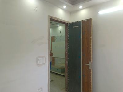 Bedroom Image of 680 Sq.ft 2 BHK Builder Floor for sale in Mahavir Enclave New Delhi for Rs. 7000000