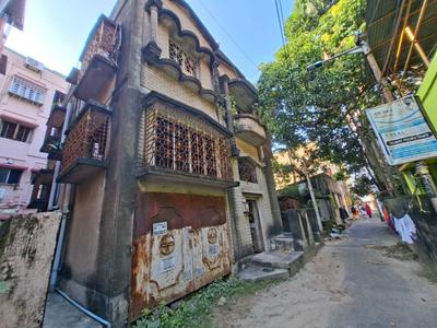 Image of 2000 Sq.ft 5 BHK Independent House for sale in Jadavpur, Kolkata for Rs. 9000000