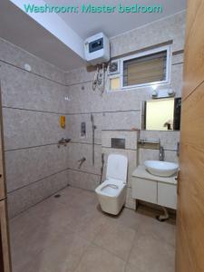 Image of 3000 Sq.ft 4 BHK Apartment / Flat for rent in Sanjaynagar, Bengaluru for Rs. 100000