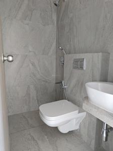 Common Bathroom Image of 1140 Sq.ft 2.5 BHK Apartment / Flat for sale in Prescon Midtown Bay, Mahim Mumbai for Rs. 60000000