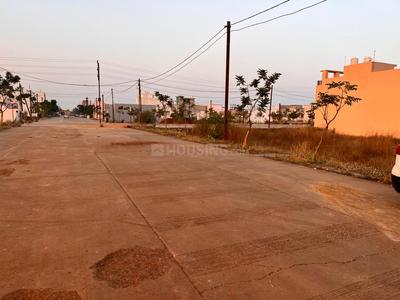 Brochure Image of 1090 Sq.ft Residential Plot / Land for sale in Wallfort Paradise, Kandul Raipur for Rs. 2725000