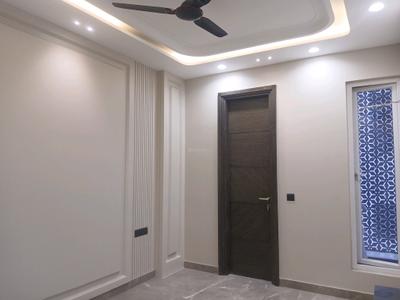 Bedroom Image of 1350 Sq.ft 3 BHK Builder Floor for sale in Paschim Vihar New Delhi for Rs. 28000000