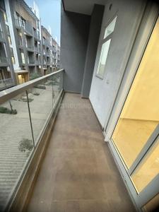 Balcony Image of 1100 Sq.ft 2 BHK Apartment / Flat for rent in Smartworld Orchard, Sector 61 Gurgaon for Rs. 45000