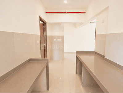 Kitchen Image of 650 Sq.ft 2 BHK Apartment / Flat for sale in Andheri West Mumbai for Rs. 21000000