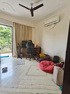 Bedroom Image of 1450 Sq.ft 3 BHK Builder Floor for sale in Sector 52 Gurgaon for Rs. 17500000